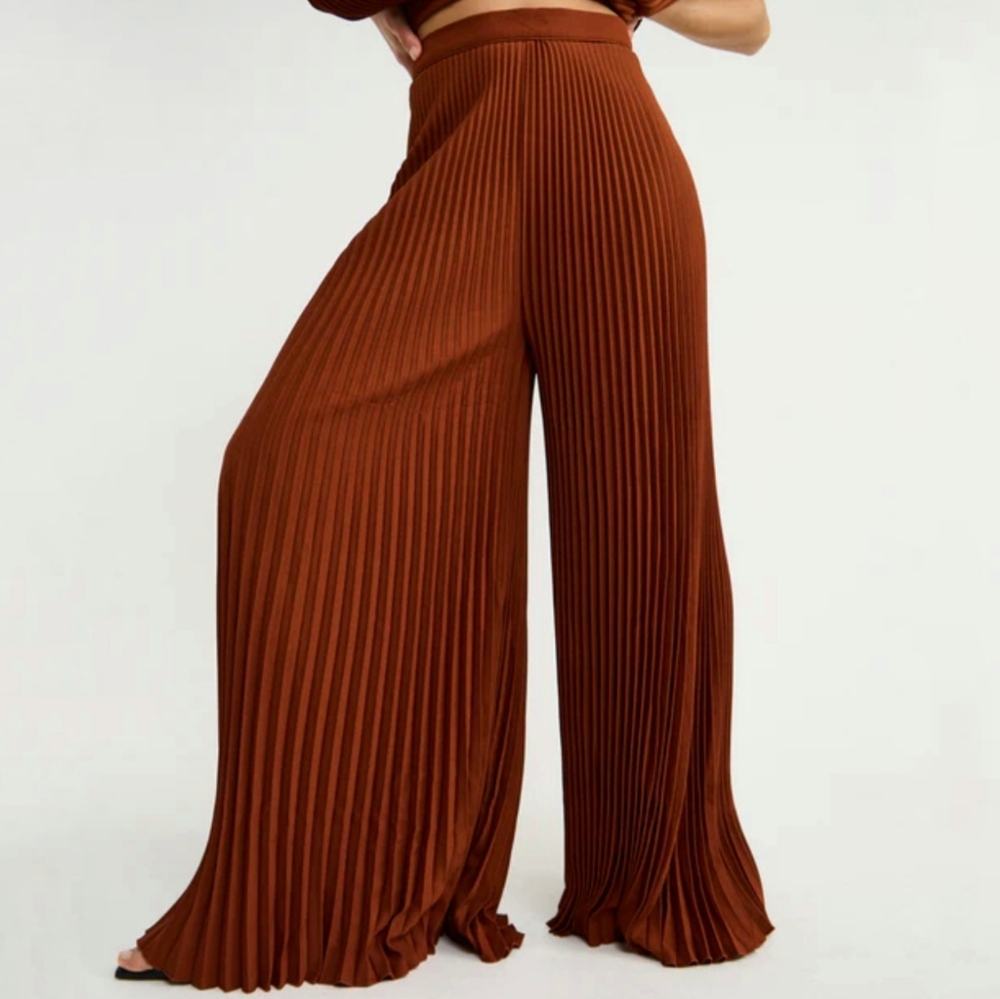 F21 Accordion Pleat Wide Leg Pants Sz M